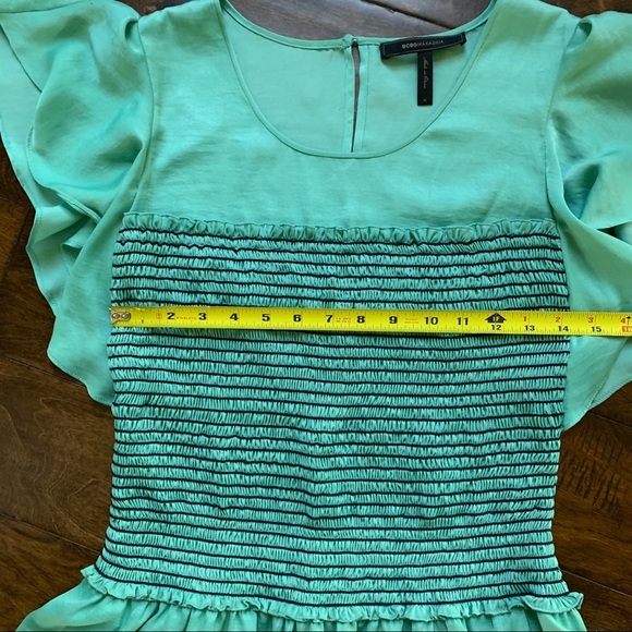 {BCBG} Larra Aqua Smocked Vintage Mini Dress Fit‎ Flare Ruffle Skirt Size Medium - Picture 4 of 7